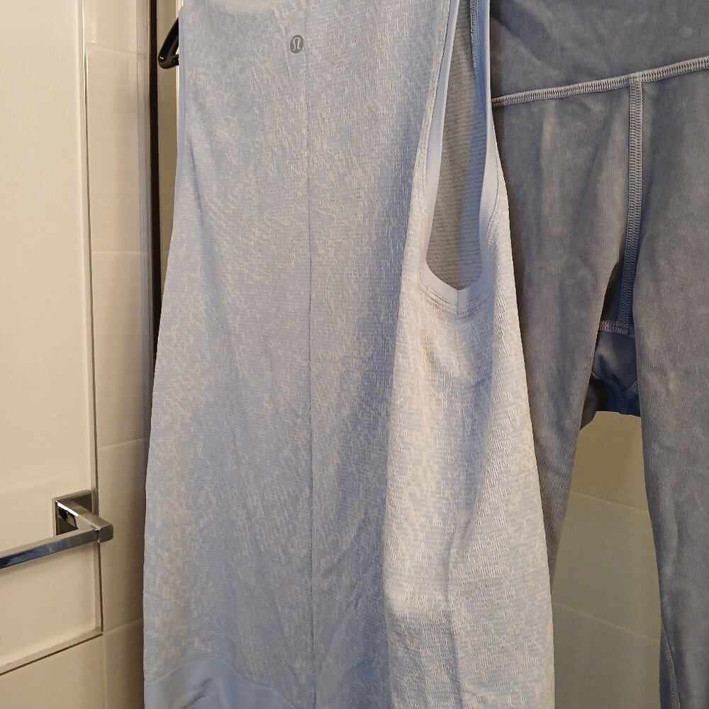 Lululemon Lilac Set - Picture 6 of 10